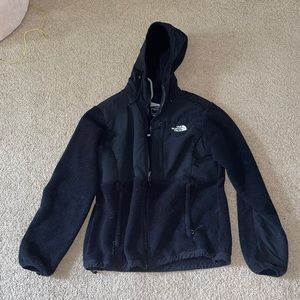 🐾 3/25 North face jacket